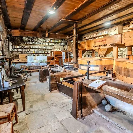 Du Moulin - Ariege * Carla-de-Roquefort