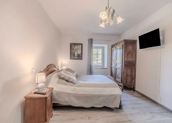 Du Moulin - Ariege * Carla-de-Roquefort